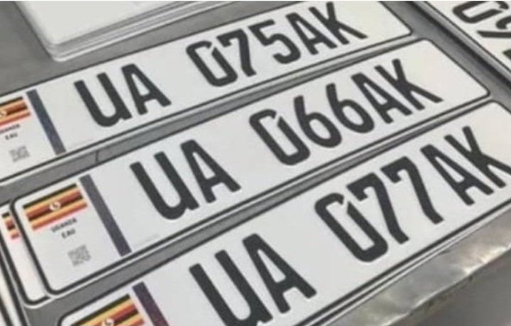 Ababaka ba parliament bakunyizza abali ku mulimu gw'okukola digital number plate  - babiri bakwatiddwa ne ba minister bayitiddwa babeeko byebannyonyola