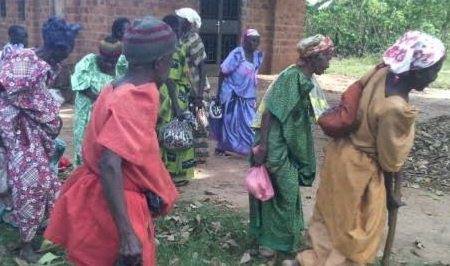 Bannakyewa bagala Sente government zeewa abakadde buli mwezi emitwalo 25000  zongerweko okutuuka ku mitwalo 40,000/=