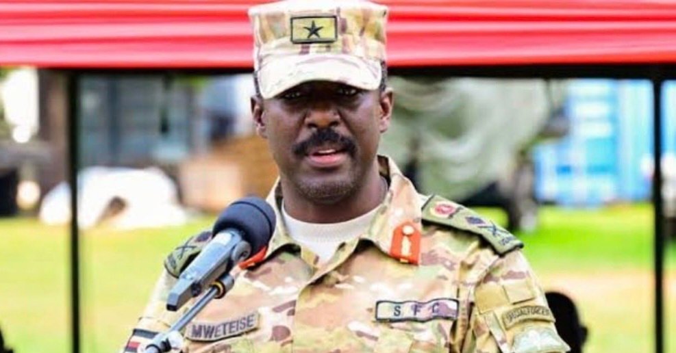 Brig. Gen Asaph Mweteise Nyakikuru alondeddwa okukola ng’omuduumizi w’eggye erikuuma president erya SFC