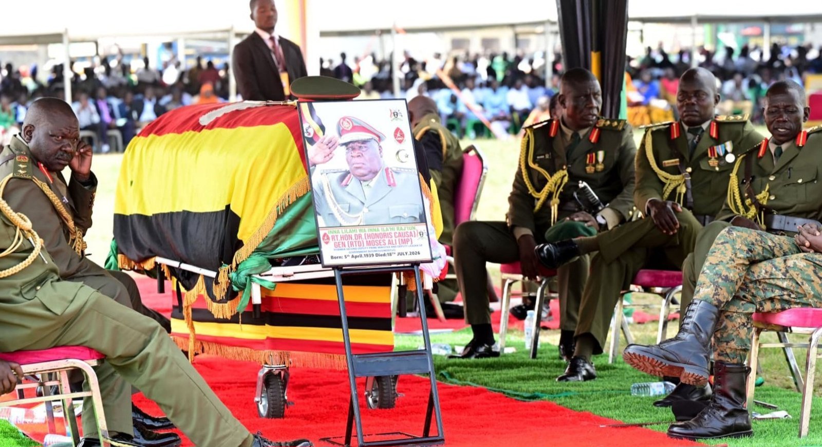 Gen. Moses Ali aziikiddwa mu limbo y’omuzikiti Masjid Taqua okumpi n’amakage mu Adjuman