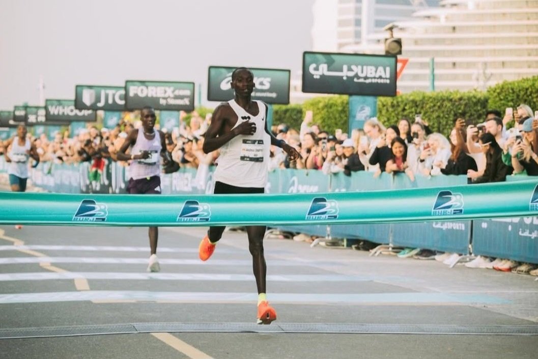 Joshua Cheptegei awangudde Dubai Half Marathon 2026