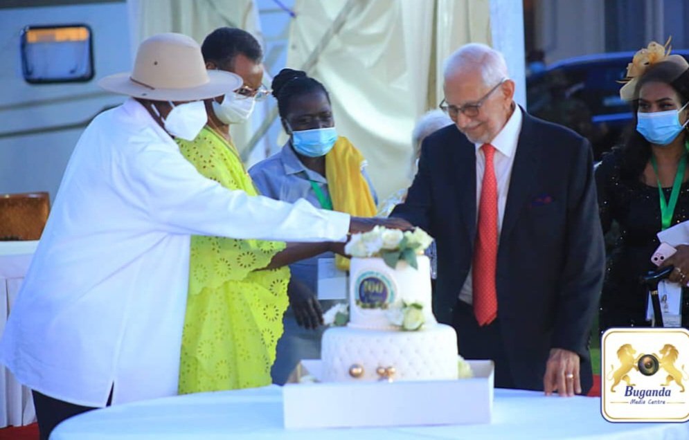 Kampuni enkozi ya sukaali wa Lugazi ewezezza emyaka 100 mu Uganda