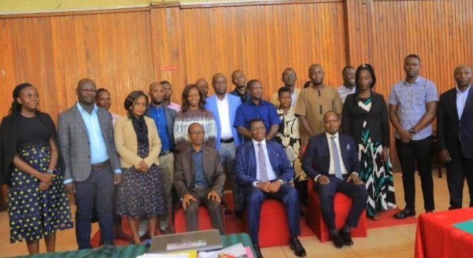 Katikkiro Mayiga alagidde abakulembeze mu masaza bakubirize abantu bakole n’amaanyi – beewale okusabiriza