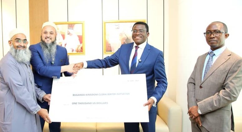Katikkiro Mayiga alambudde kampuni ya Fakhruddin enzimbi y’amayumba ku kibanja mpola mu kibuga Dubai – okwongera okuzimba emikago gya Buganda