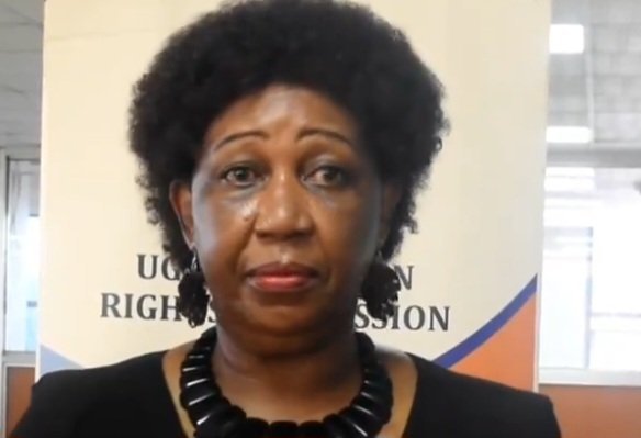 Kyagulanyi Ssentamu alidde matereke n’abakakiiko k’eddembe ly’obuntu – omusango gw’okumugaana okuyimba aguggyemu enta