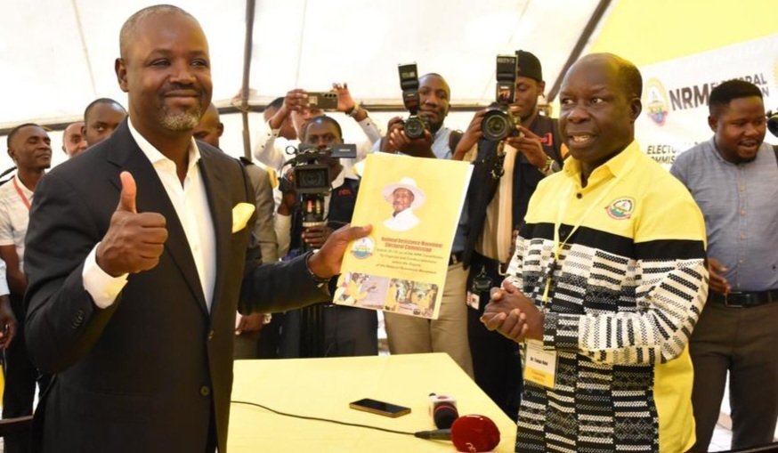NRM etandise okusunsula abagala okuvuganya ku bwa MP ne LC5 ku kaadi y’ekibiina kyabwe