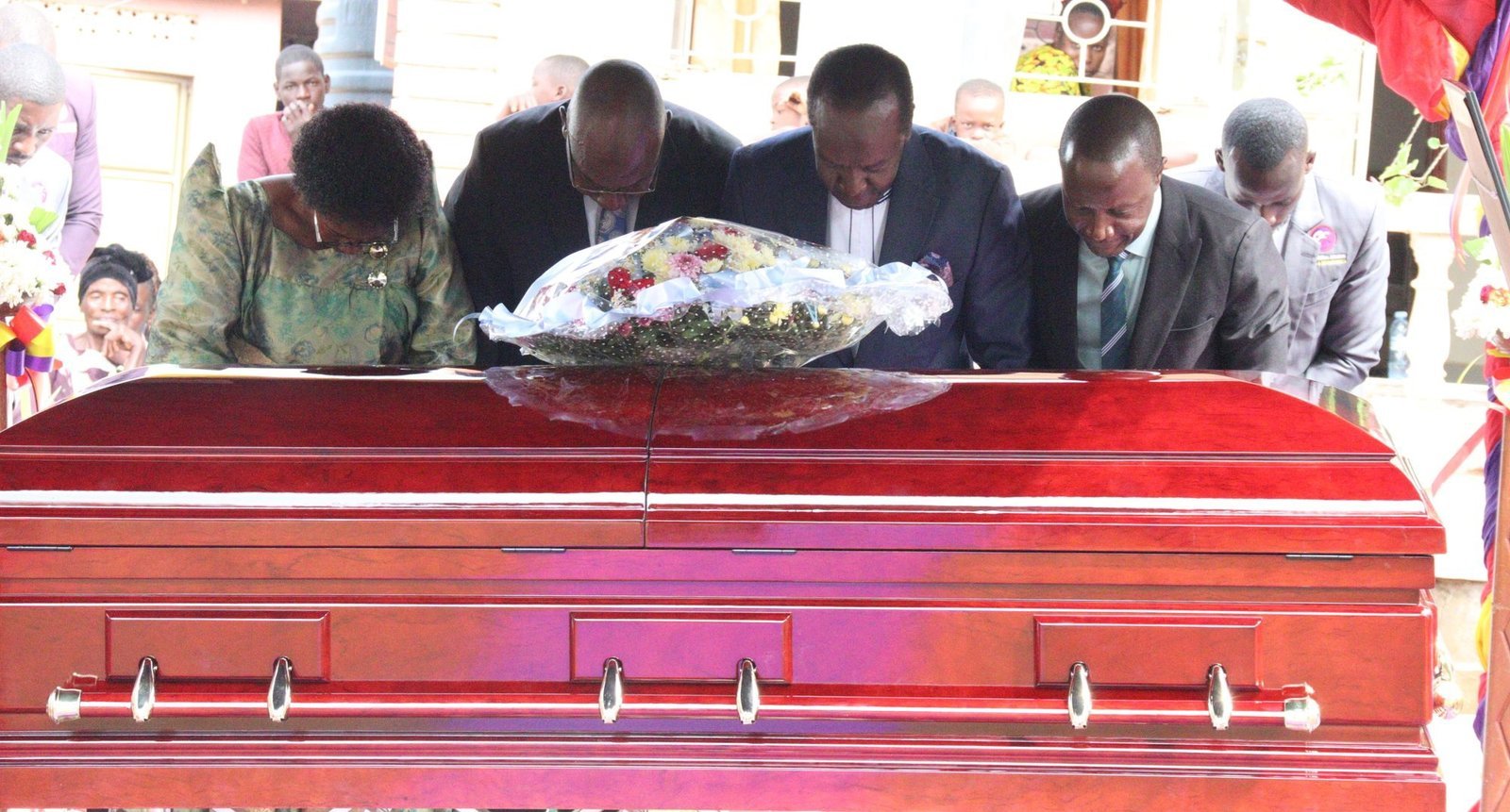 Obwakabaka bwa Buganda busaasidde abÉnju yá Eridad Walakira – Taata wa mukyala wa Katikkiro Charles Peter Mayiga