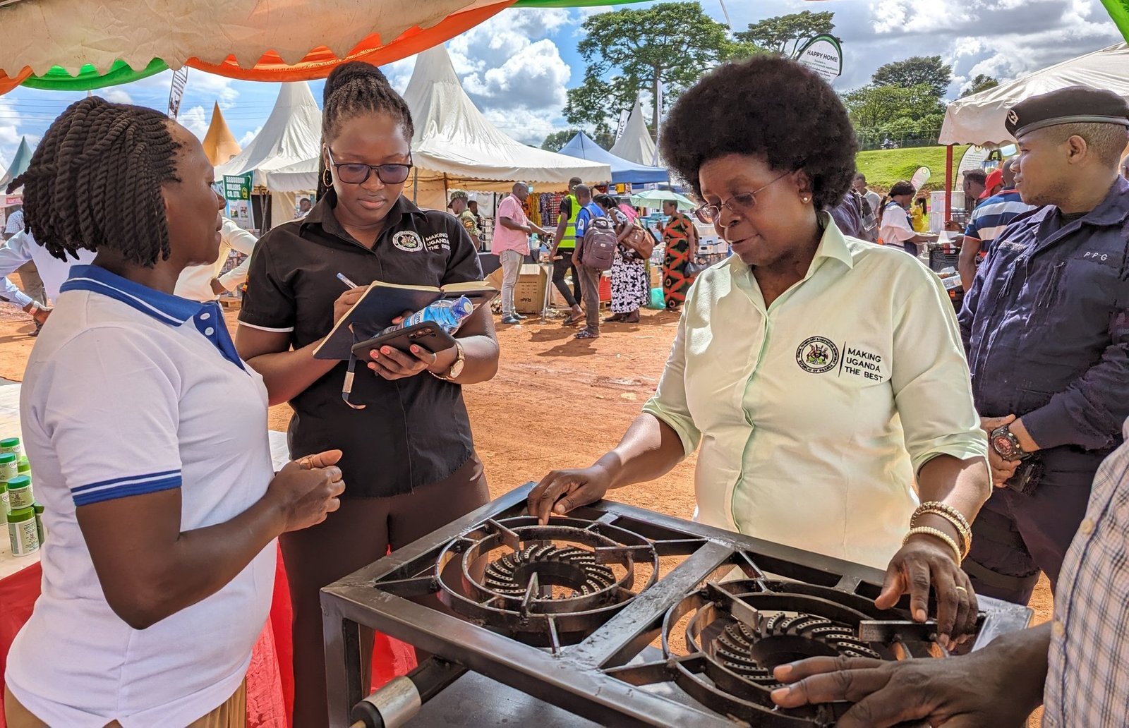 Omwoleso gwa CBS Pewosa Nsindikanjake 2024 gukomekkerezeddwa – minister Musenero asiimye obuyiiya obwoleseddwa