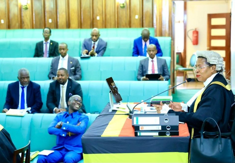 Parliament egaanye okuyisa ensimbi obuwumbi 200 ezirina okuliyirira abakozi abagenda okufiirwa emirimu mu kitongole kya UNRA