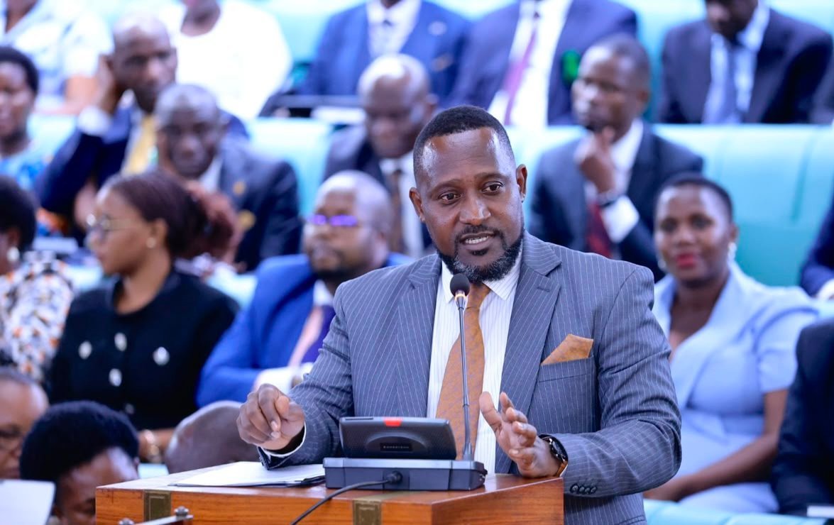 Parliament ekkiriza ababaka ba NRM okubaga ebbago ly’etteeka erifuga Parliament – okukyusa ennonda y’akulira oludda oluvuganya government