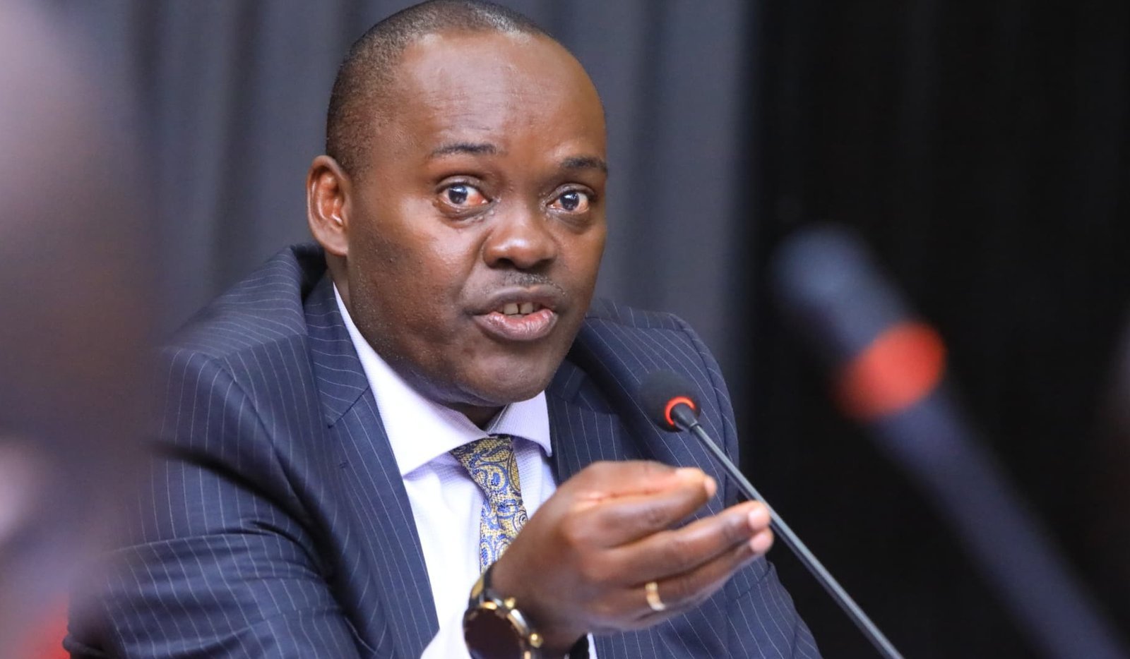 Parliament etandise okunoonyereza ku mutemwa gw’ensimbi omutuufu Obwakabaka bwa Buganda bwegubanja Government ya Uganda