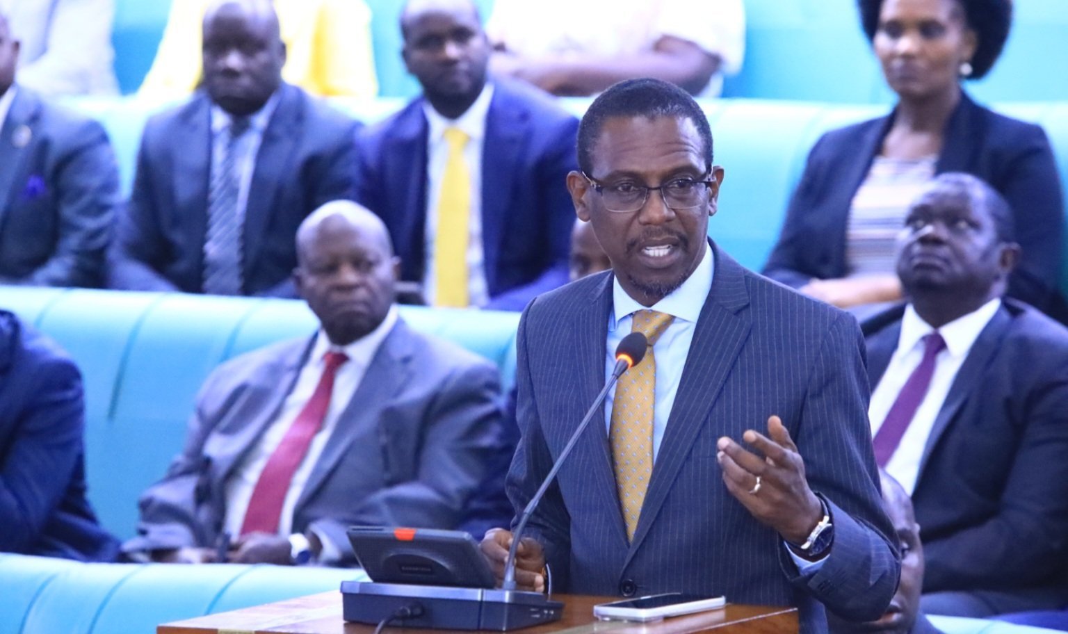 Parliament eyisizza ennoongesereza z’etteeka eriruηamya emirimu gya kooti ezisookerwako – zikkiriziddwa okuwulira emisango egituuka mu bukadde bwa shs 200