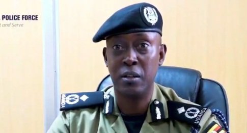 Police ekyatubidde n’obukadde bwa shs 50 ezaatekebwawo ku mawulire agakwata ku kuttibwa kw’abafumbo ba Mutaaga Entebbe