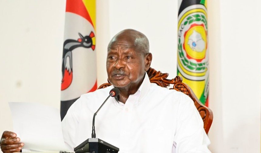 President Museven akyusizza ba minister be