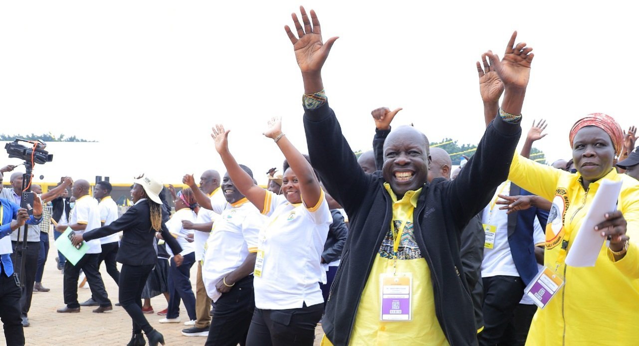 President Museveni ayimirizza akalulu k’abavubuka ba NRM – akagobyemu ssentebe w’okulonda Dr.Tanga Odoi, ensonga azikwasizza kakiiko