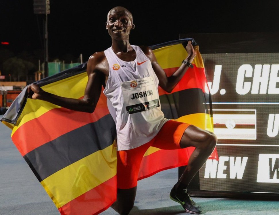Uganda eweerezza abaddusi babiri mu mbiro empanvu eza Tokyo Marathon 2025